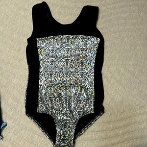 NWOT girls leotard
